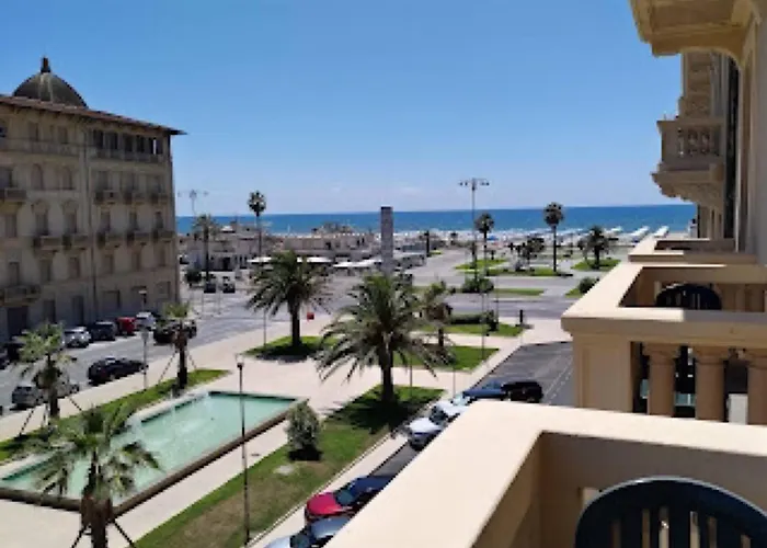 Live In Deco Πανσιόν Βιαρέτζιο