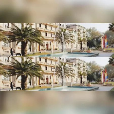 Live In Deco ゲストハウス 3*