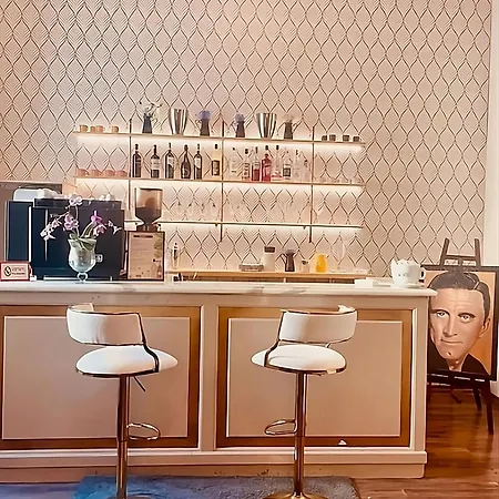 Live In Deco ゲストハウス